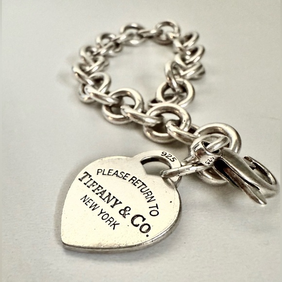 Tiffany & Co. | Jewelry | Vintage Tiffany Co Please Return To Bracelet ...
